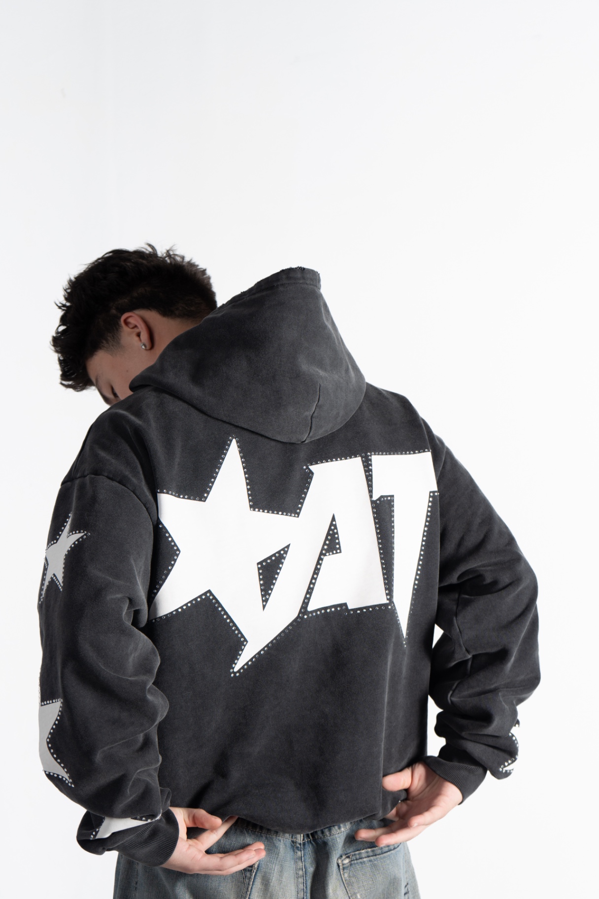 Oversized star graphics